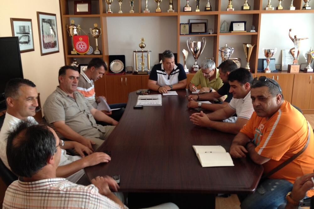 Sastanak u RSCG, Foto: Miodrag Bošković