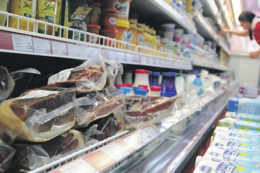 Potrošačka korpa,Hrana, Foto: Boris Pejović