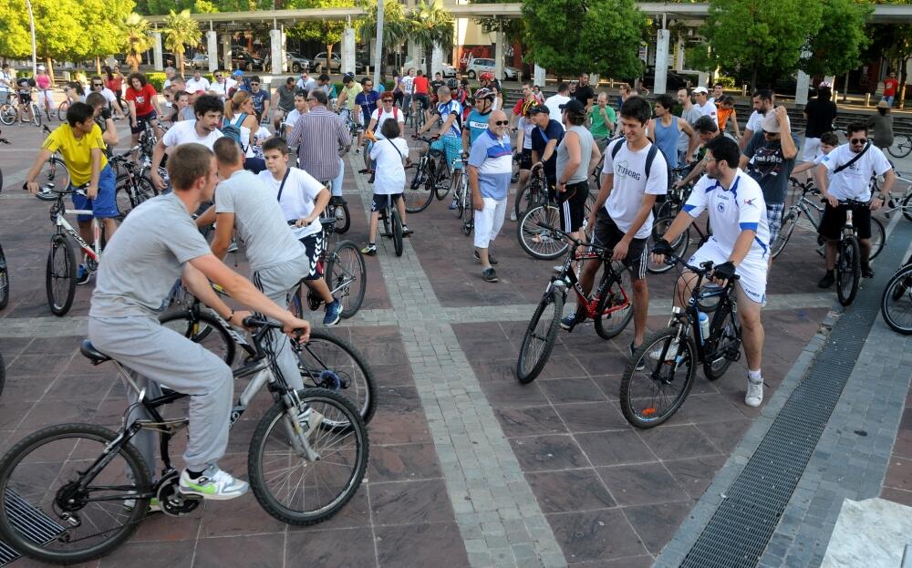 Critical Mass, biciklisti