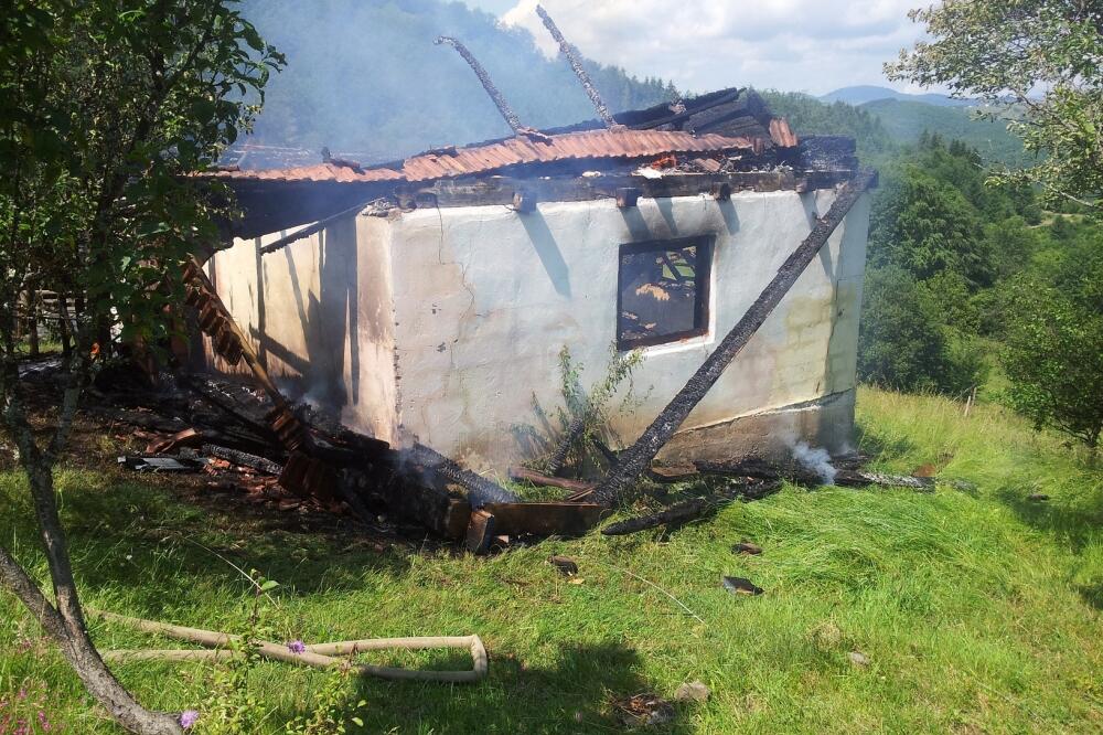 Izgorjela kuća Rožaje, Avdulah Murić, Foto: Služba zaštite i spasavanja