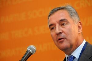 Đukanović: Vlada posvećena rješavanju problema raseljenih