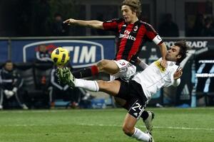 Ambrozini odlazi iz Milana, novi kapiten Montolivo