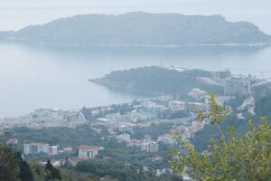 Rusi uveliko zidaju u Budvi