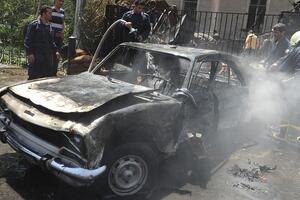 Sirija: U napadu autobombom u Damasku ubijeno 8 policajaca