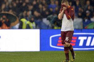 De Rosi: Navijači, ostavite noževe i oružje kod kuće