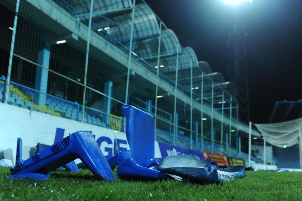 Stolice, Foto: Savo Prelević