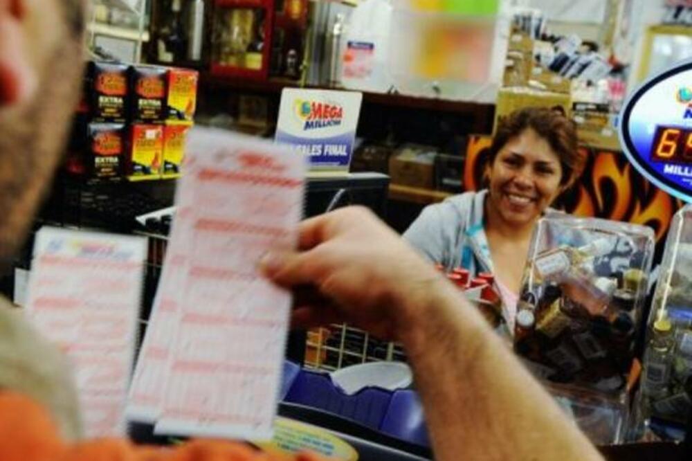 SAD, Loto, Foto: Yahoo.com