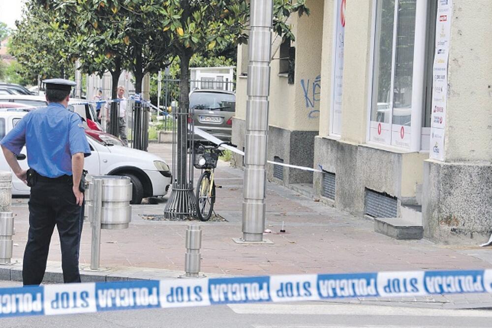 Karađorđeva ulica, samoubistvo, Foto: Savo Prelević