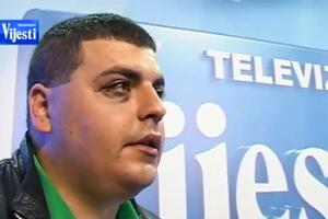 Bojović: Čitava interventna me tukla šakama i nogama