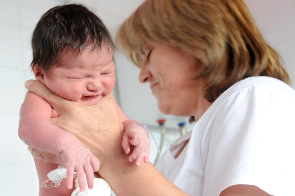 beba porodilište, Foto: Arhiva Vijesti