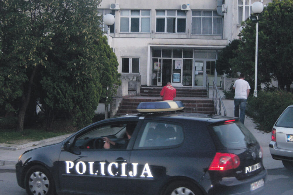 ulcinjska policija, Foto: Arhiva "Vijesti"