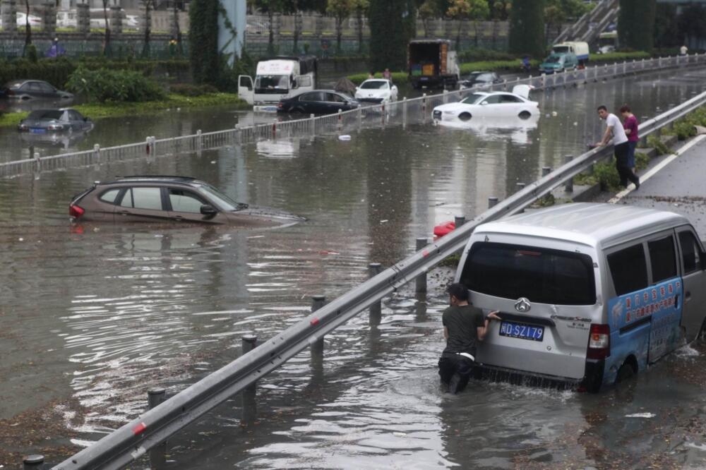 Kina poplave, Foto: Reuters
