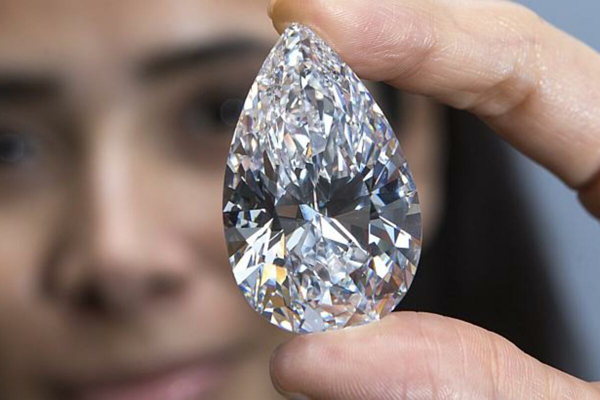 Colorless Diamond Real A colorless diamond was sold at auction for almost 27 million