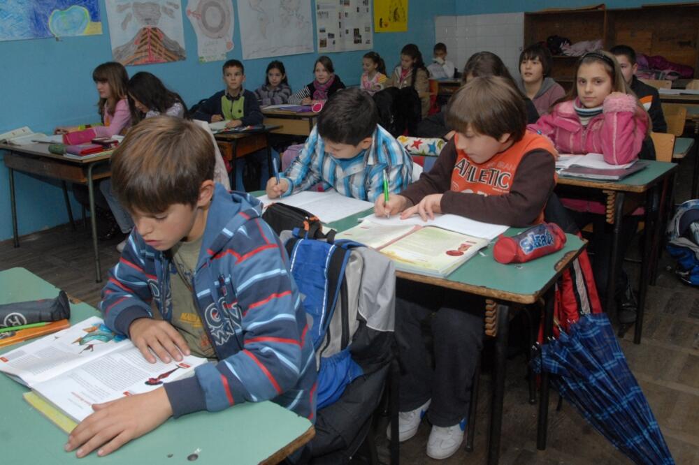 djeca škola Maksim Gorki, Foto: Arhiva "Vijesti"