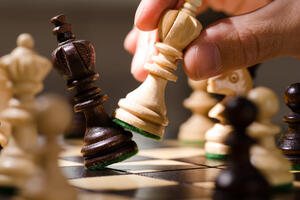 Ruski i američki zatvorenici preko Skajpa odigrali turnir u šahu