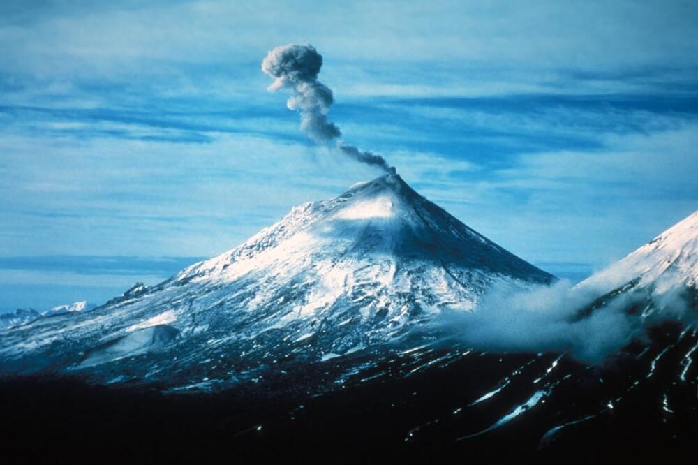Vulkan Pavlof, Foto: Wikipedia Commons