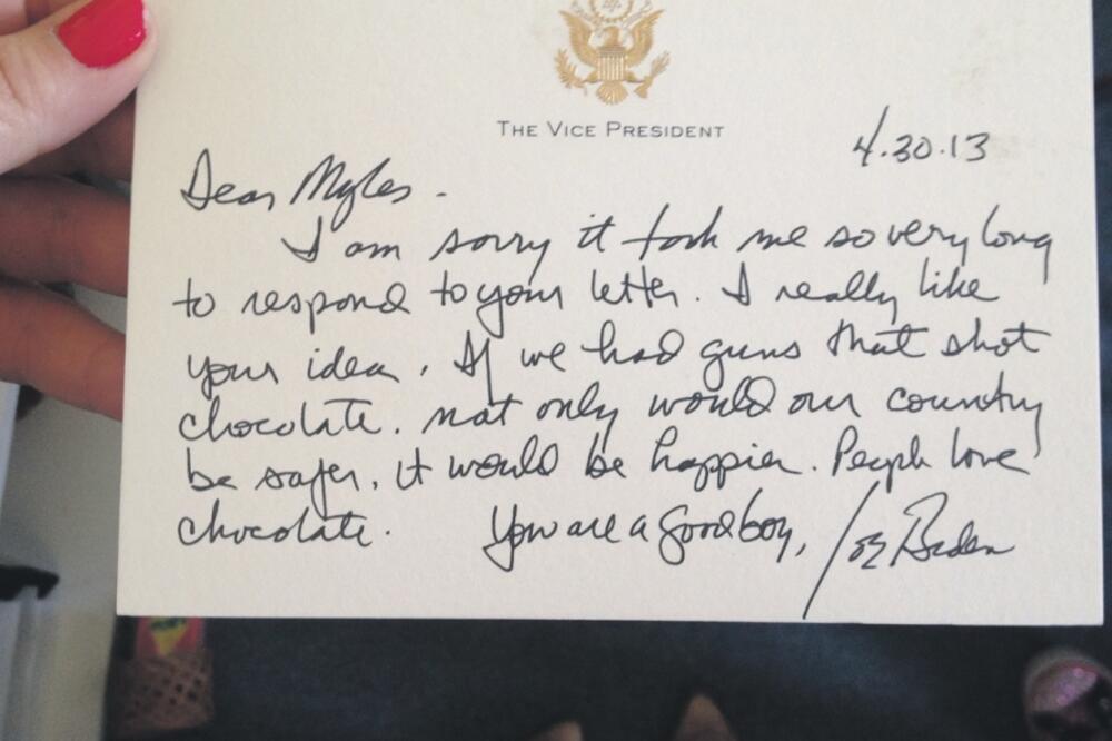 Džo Bajden, meci od čokolade, Foto: Beta/AP