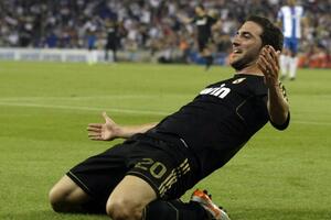 Dogovorili se Real i Arsenal, Iguain ide na "Emirate"