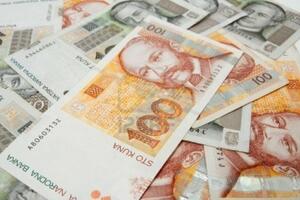 Hrvatska neće žuriti sa uvođenjem eura