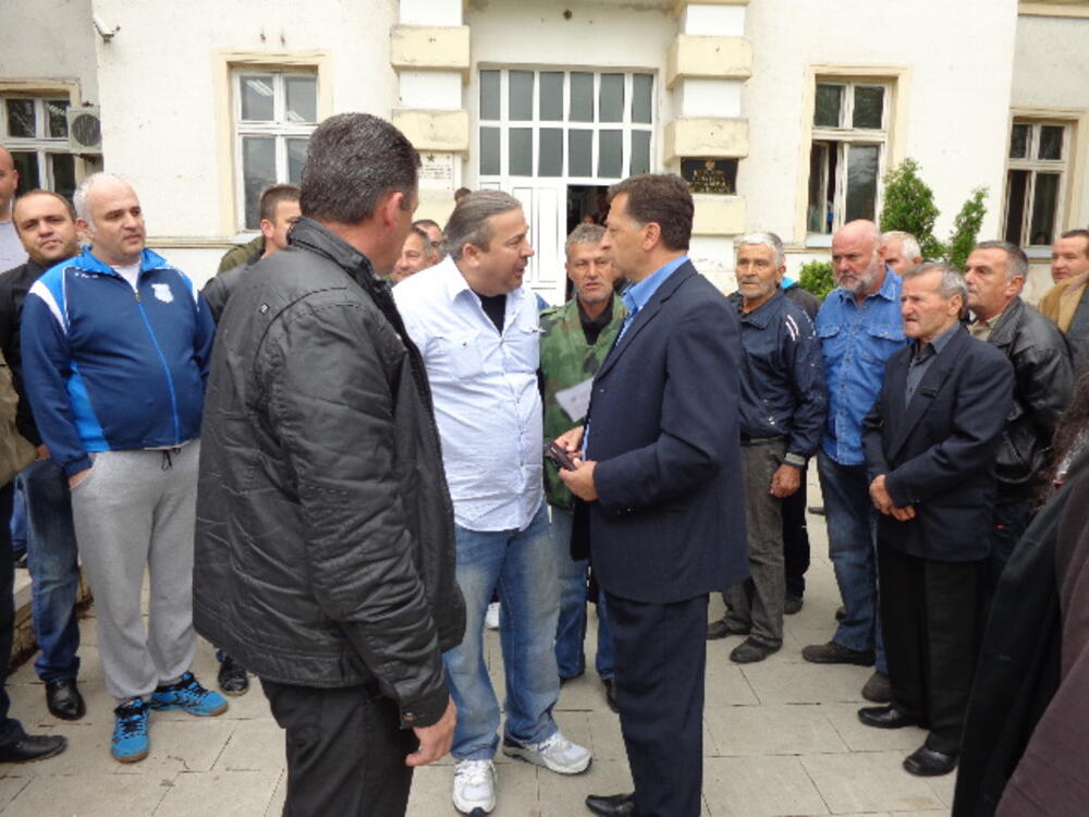 Vuka Golubović, Jovica Lončar