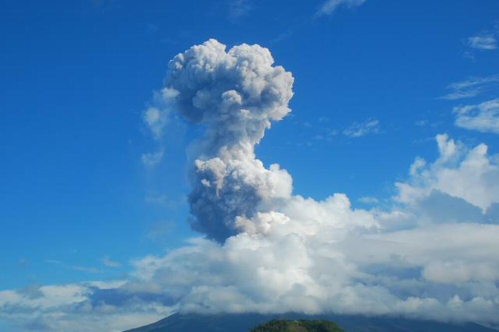 vulkan, Filipini, Foto: Beta/AP