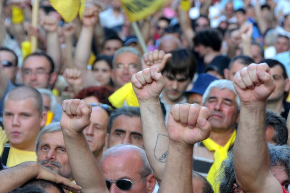 protest, 7. jun, Foto: Boris Pejović