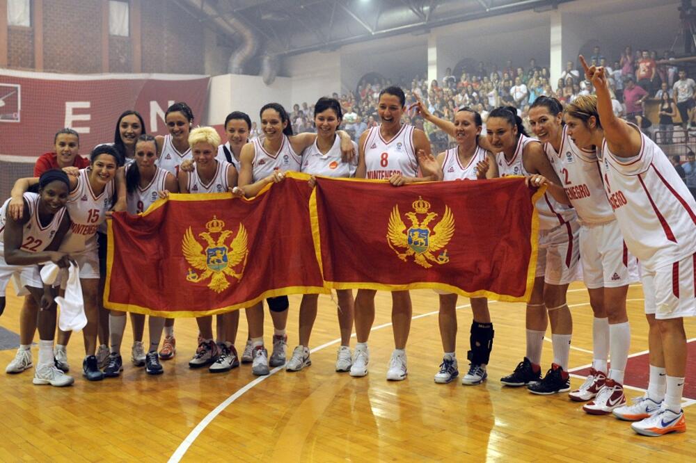 Košarkašice Crne Gore, Foto: Savo Prelević