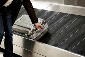 Radnici rimskog aerodroma uhapšeni zbog sumnje da su krali prtljag
