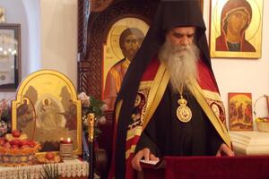 Amfilohije: Hristovo vaskrsenje predstavlja kvasac vječnog života