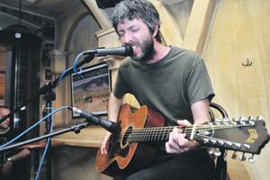 Mika Blu Smaldon i Ejsa Ajrons nastupili u Podgorici