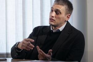 Blic: Jovanoviću iz policije savjetovali da se nagodi sa Dunjićem