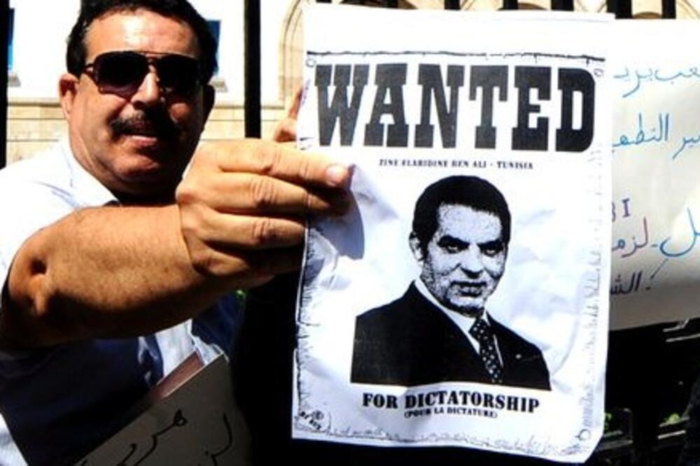 Tunis, protesti, Ben Ali, Foto: Arabianbusiness.com