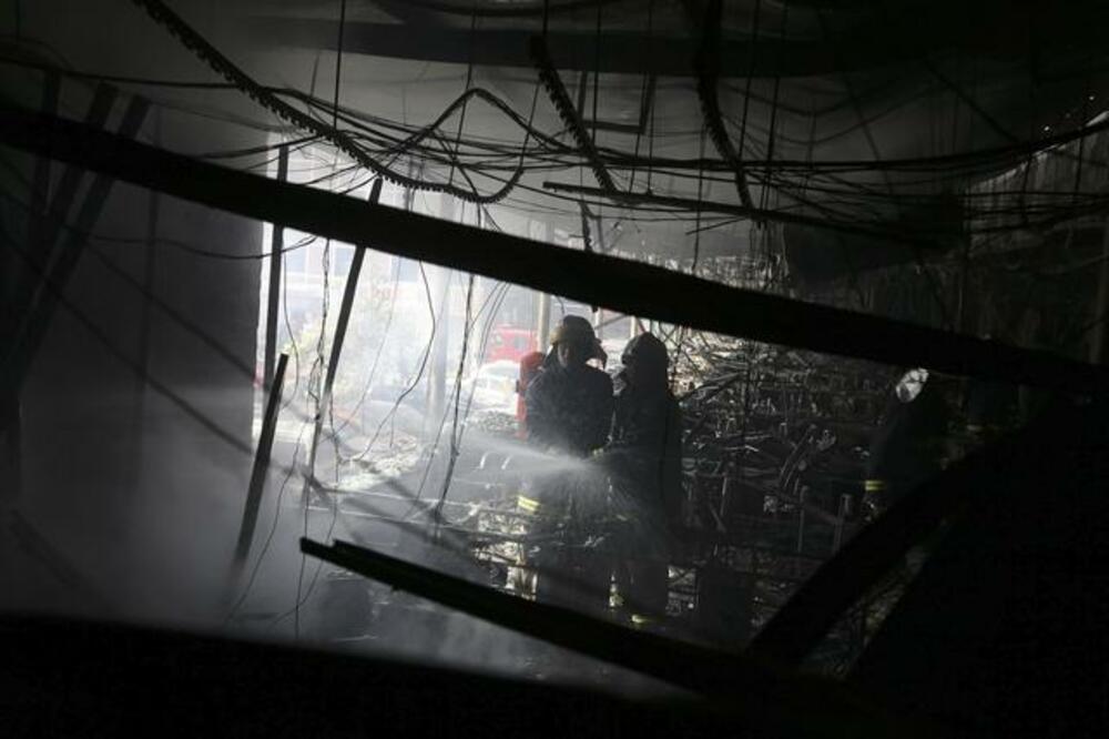 Kina, požar, vatrogasci, Foto: Beta/AP