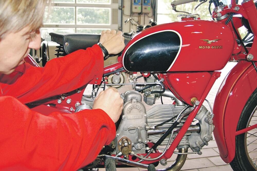 motocikl, Foto: Shutterstock.com