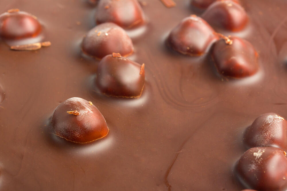 Čokolada, lješnici, Foto: Shutterstock