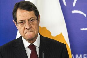 "Počećemo sa unucima": Predsjedniku i guverneru CB Kipra prijete...