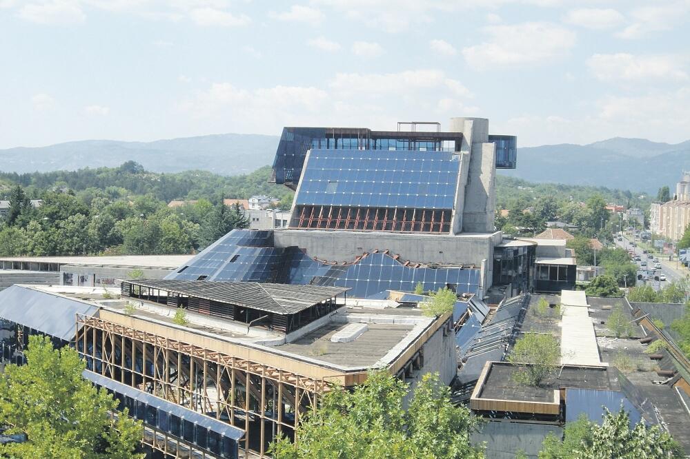 Dom revolucije, Foto: Ivan Petrušić