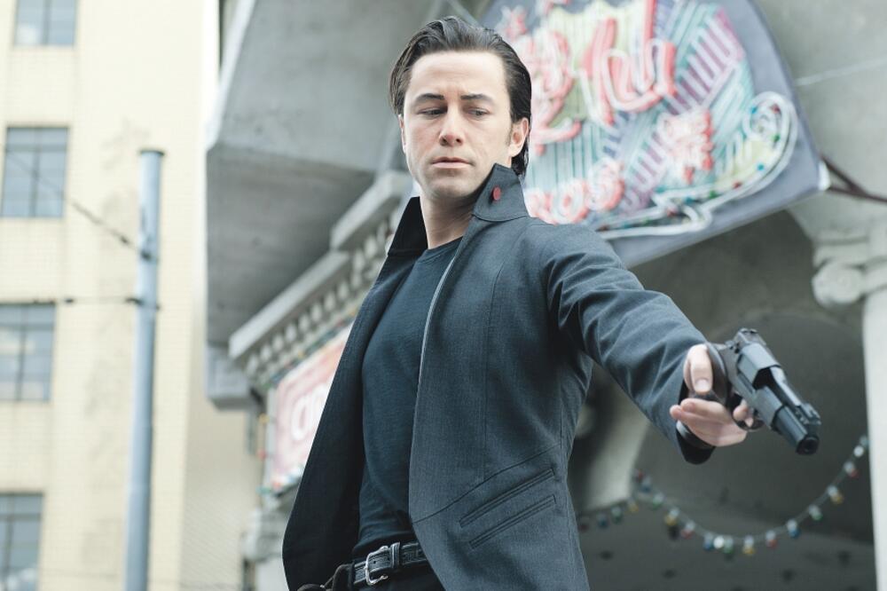 baća lolumna, Foto: Collider.com