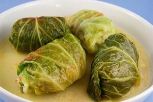 Dajte svom obroku posebnu čar: Sarmice od kelja