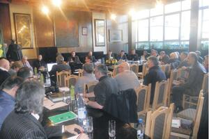 U Rudniku uglja neće da smanjuju plate menadžmentu: Naknade do...