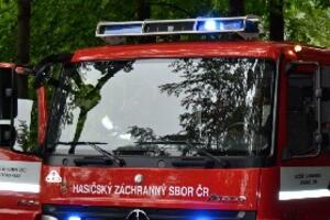 Srušio se krov pozorišta u Plzenu, troje ljudi povrijeđeno