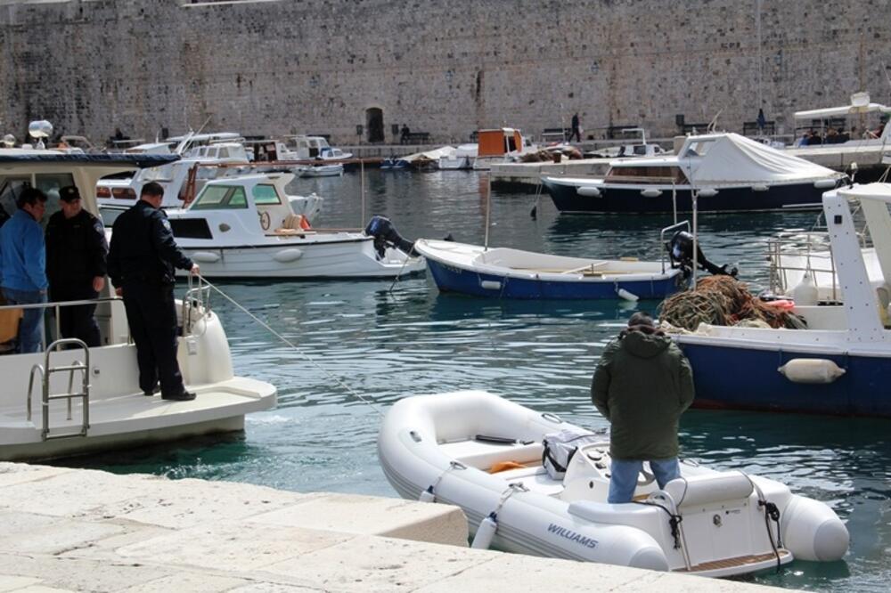 gumeni čamac Dubrovnik, Foto: Portaloko.hr, Lucija Komaić