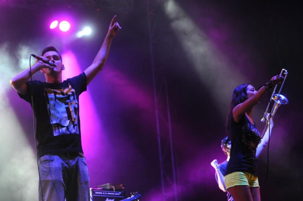 Sars grupa, Foto: Boris Pejović