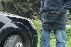 Ulcinj: Na nekoliko automobila nožem izbušene gume