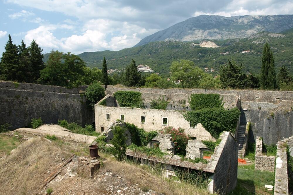 tvrđava Španjola, Foto: Panoramio.com