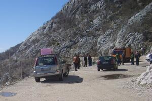 Herceg Novi: Nastavljena blokada deponije Tisova greda