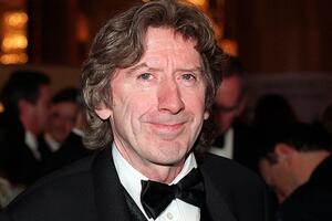 Umro Džejms Herbert