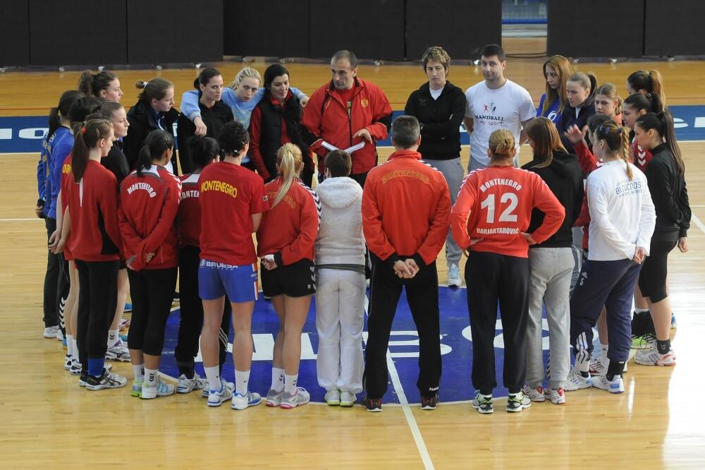 Crna Gora rukometašice, Foto: Zoran Đurić