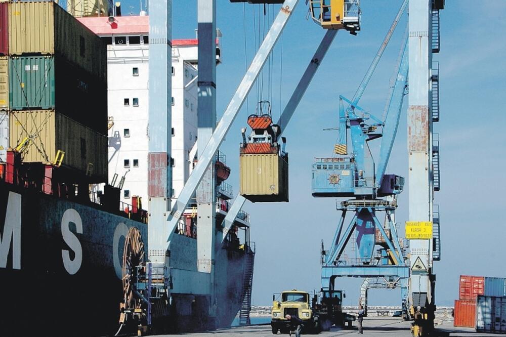 Luka Bar, Foto: Anto Baković