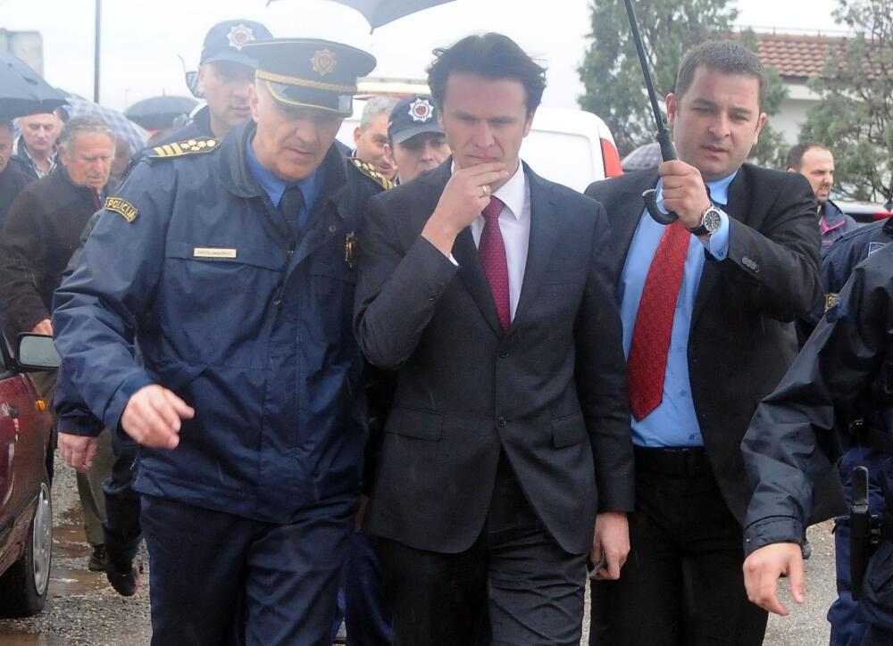 Dinoša groblje protest, Raško Konjević